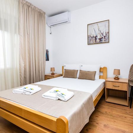 Apartmani F&M Котор Екстериор снимка