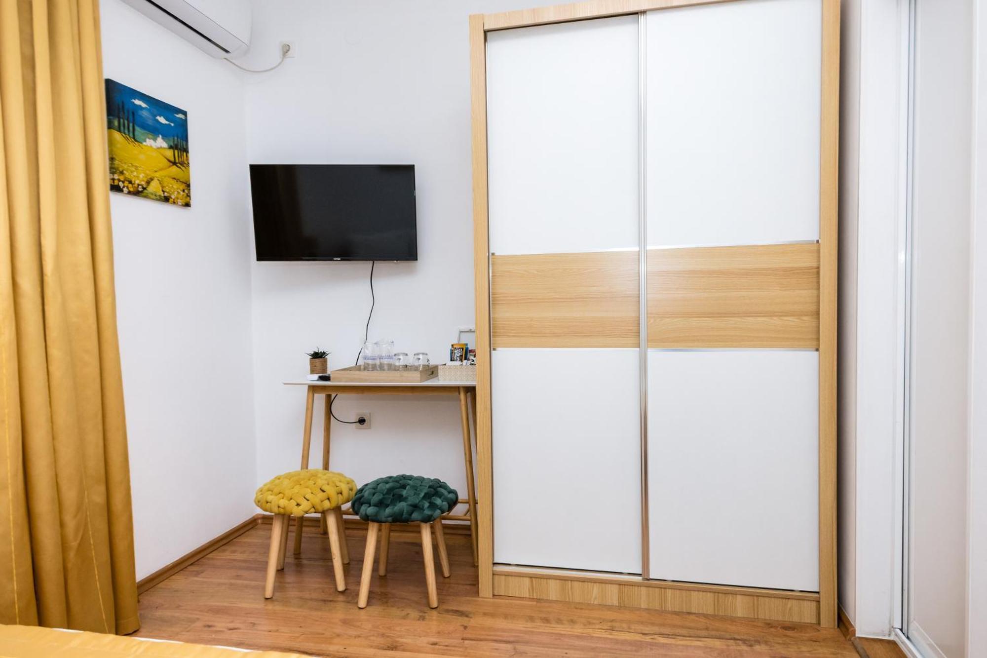 Apartmani F&M Котор Екстериор снимка